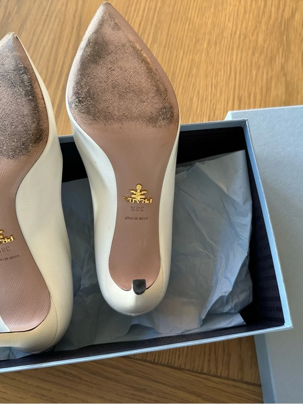 Prada White Pointed-Toe Saffiano Leather Pumps - Women
38.5 - Picture 3 of 4